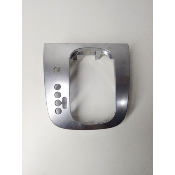 Moldura Alavanca De Marcha / Console Jetta 07/10 Automático 