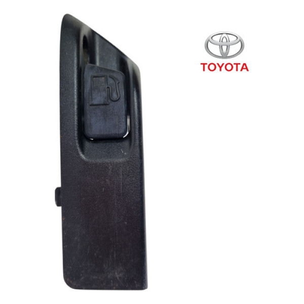 Maçaneta Abertura Tanque Combustível Toyota Yaris 2017/2021