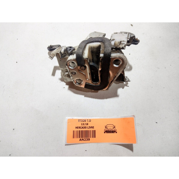 Fechadura Porta Traseira L.d  Toyota Etios  Manual 