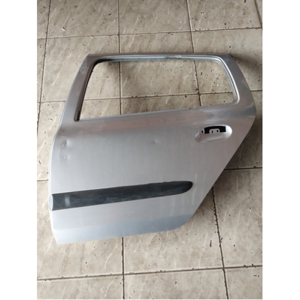 Porta Traseira L.e Renault Clio Hatch 2001 A 2012 C/nf 
