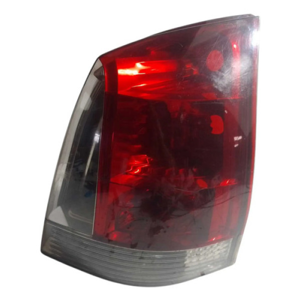 Lanterna L.d Fiat Palio Celebration Fume Original 2005/2012 Direito/passageiro Vermelho