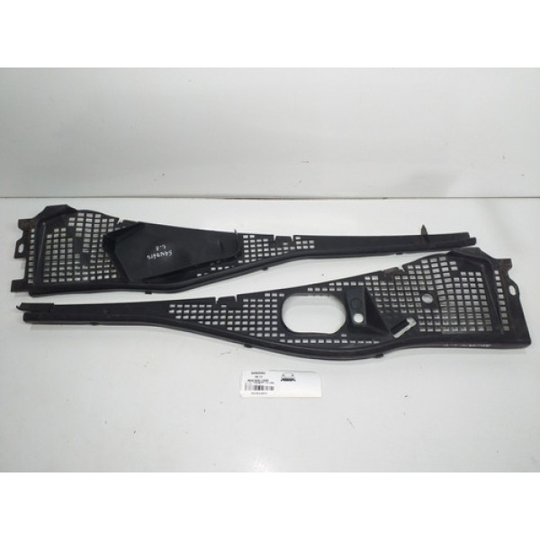 Grade Churrasqueira Renault Sandero 08/13 8200599973 