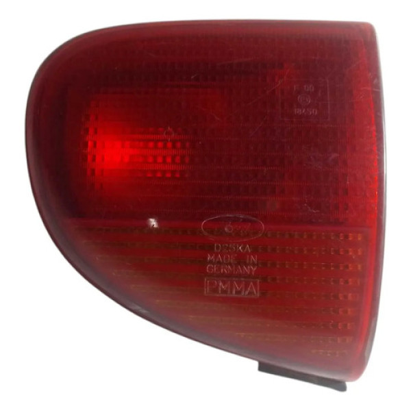 Lanterna Tampa Traseira L.d Ford Escort Zetec 1997/2001 Direito/passageiro Vermelha