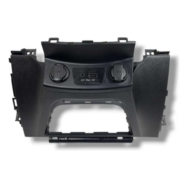 Moldura Central Painel Acendedor Cigarro Hyundai I30 2013 Preto