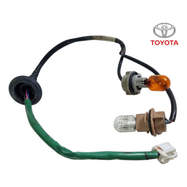 Soquete Circuito Lanterna Traz Toyota Yaris Hatch 2017/2021