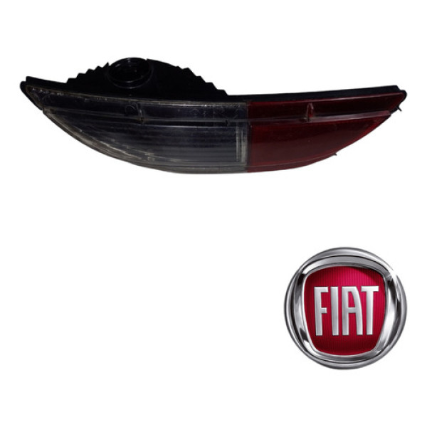 Refletor L.d Parachoque Trazeiro Fiat Punto 2007 A 2011